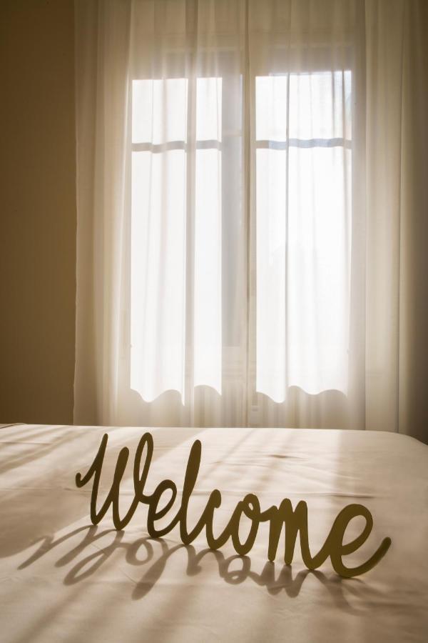 Bed And Bike - Bergamo Dream House Bed and Breakfast Buitenkant foto