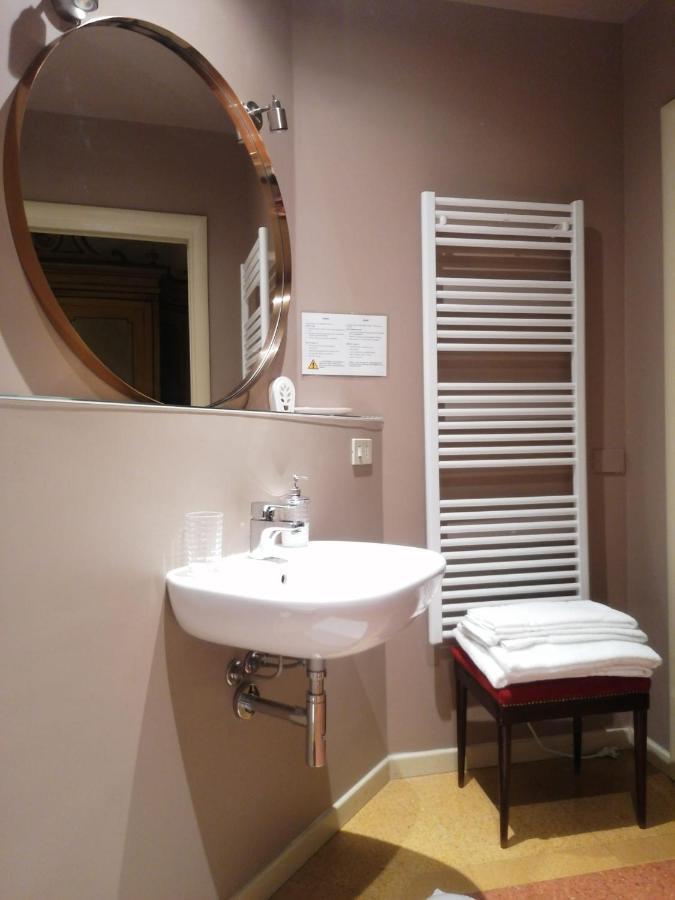 Bed And Bike - Bergamo Dream House Bed and Breakfast Buitenkant foto