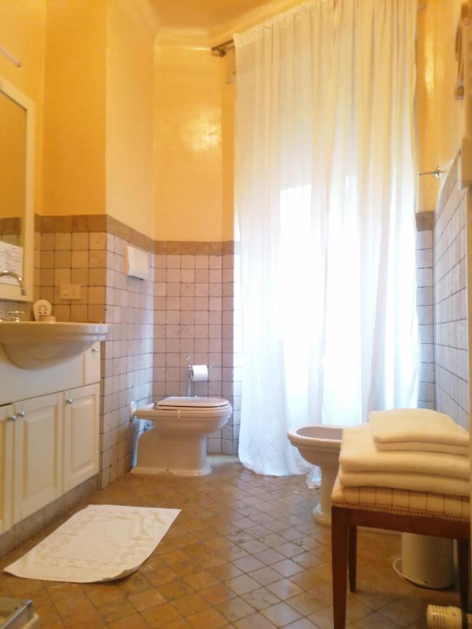 Bed And Bike - Bergamo Dream House Bed and Breakfast Buitenkant foto